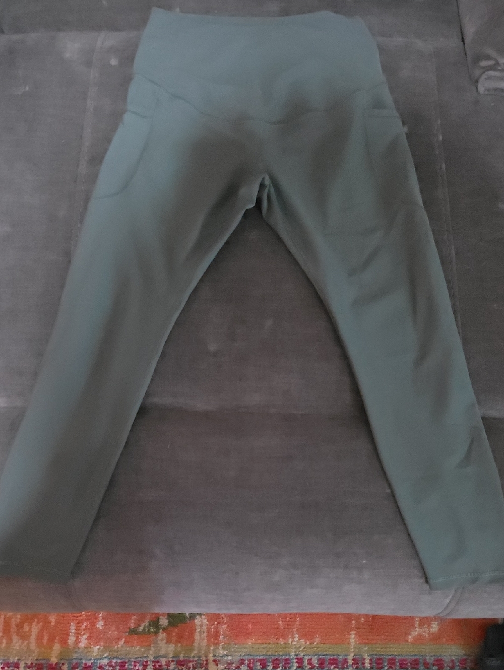 Old Navy Black Maternity Extra High-Rise Active Leggings